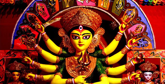 Navratri 2023 के पांचवें दिन मां स्कंदमाता की उपासना, जानिए पूजा-विधि, प्रसाद और आरती