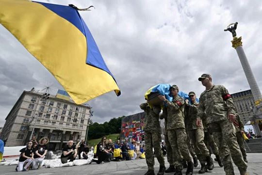 रूस में भी छिड़ी है ‘आजादी’ की जंग, पुतिन विरोधी ‘फ्रीडम ऑफ रशिया’ दे रहा है यूक्रेन का साथ