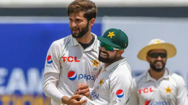 इंग्लैंड के खिलाफ टेस्ट सीरीज नहीं खेल पाएंगे Shaheen Afridi , पाकिस्तान को लगा बड़ा झटका!