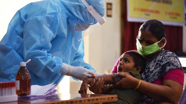 Bihar, दलाई लामा से मिलने वालों की कोरोना जांच जरूरी, 12 मिले थे संक्रमित