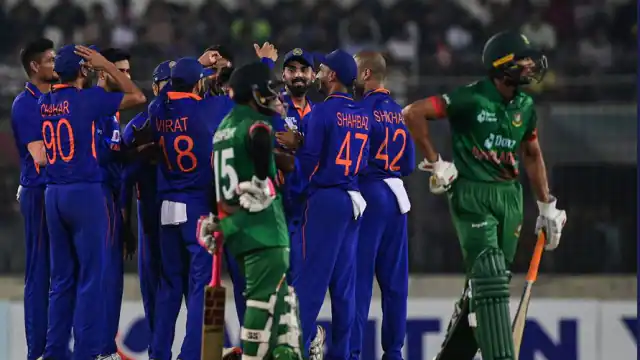 Bangladesh की जीत से ज्यादा भारत की हार से सदमे में इरफान पठान, दिनेश कार्तिक; ट्वीट करके पूछा- हम इसे कैसे हारे?