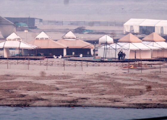 varanasi tent city