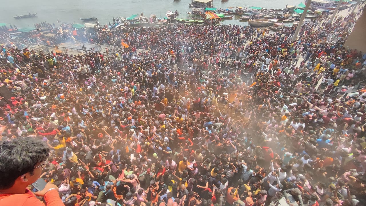 Manikarnika Masan Holi