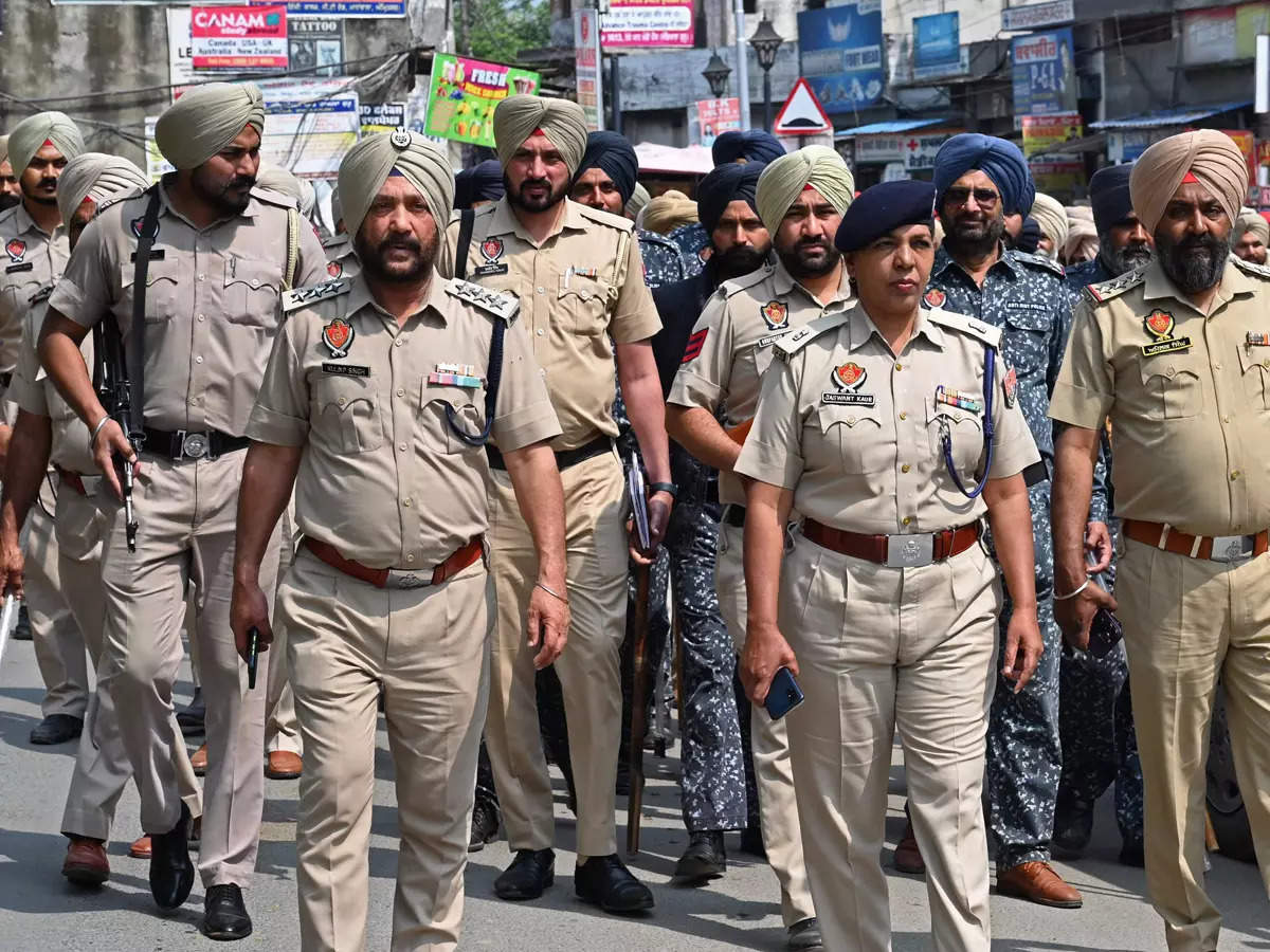 Punjab, पुलिस ने अपराधिक गैंग का पर्दाफाश किया, एक गिरफ्तार