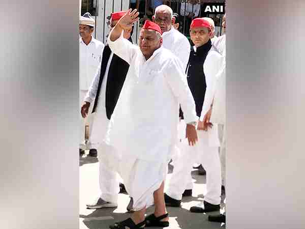 mulayam singh yadav